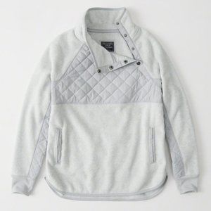 Abercrombie and Fitch fleece snap button sweater
